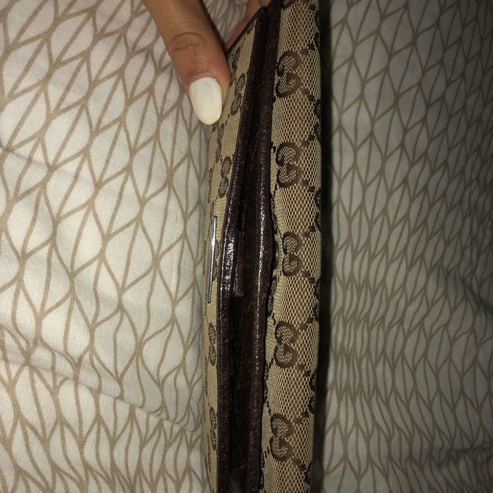 Authentic Gucci wallet - Picture 6 of 8